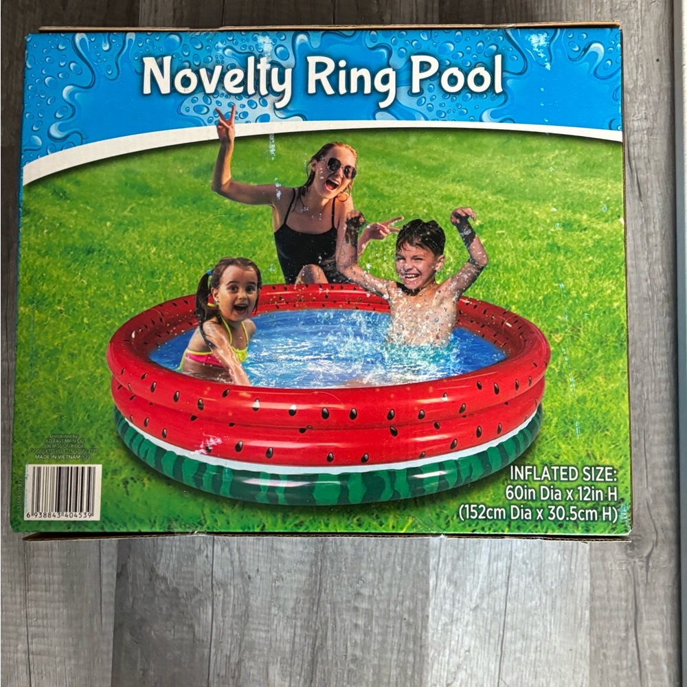 💫 FINAL SALE 💫 Watermelon Ring Pool 💫